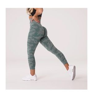 NVGTN forest green camo seamless leggings